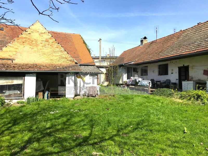 Prodej domu, chalupy, obec Budislav, 2+1, stodoly, sad, pozemek 1.737 m2