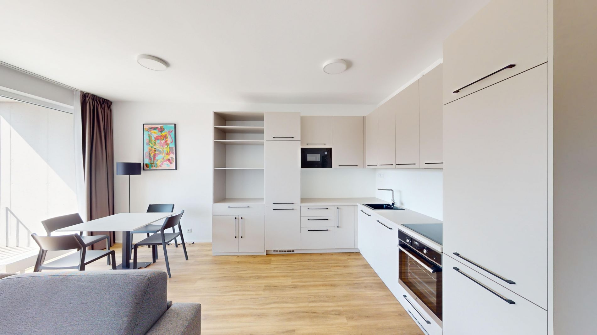 Pronájem bytu 3+kk, 85m2, Praha 9 - Vysočany